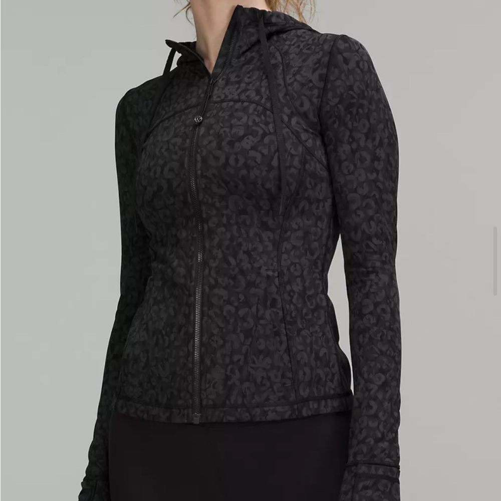 Hooded Define Jacket Nulu